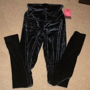 Yummie Tummie velvet shape leggings